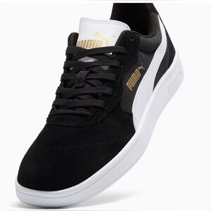 BRAND NEW WITH TAGS Men’s Puma Astro Play Black and White Sneakers. Size 10.